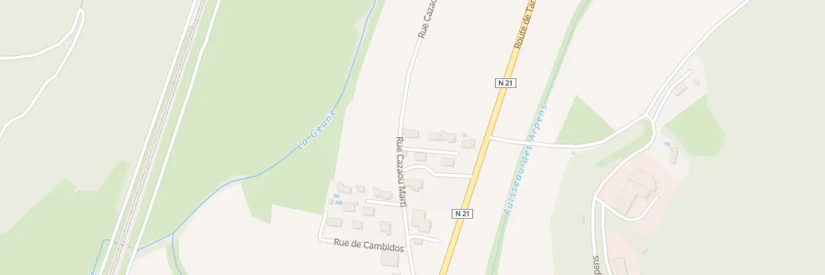 Plan du 10 Rue Cazaou Marti à Adé