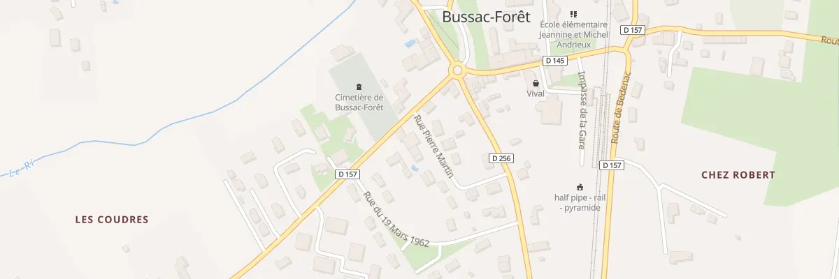 Plan du 4 Rue Pierre Martin à Bussac-Forêt