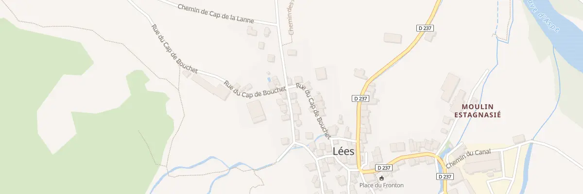 Plan du 5042 Village de Lees à Lées-Athas