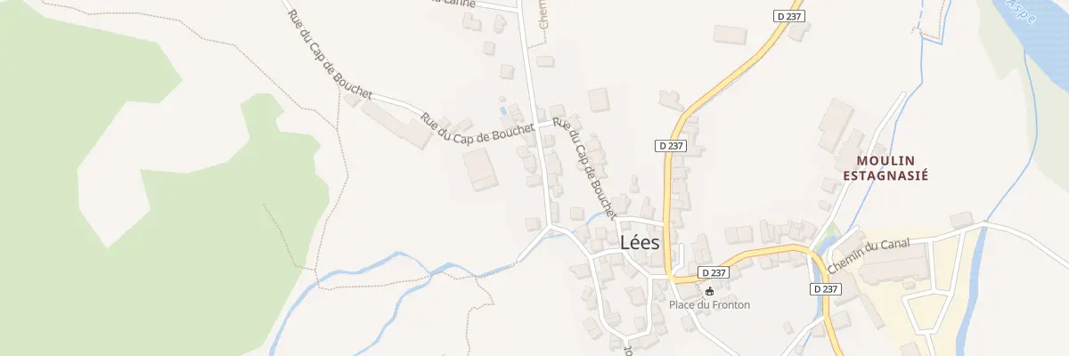 Plan du 5046 Village de Lees à Lées-Athas