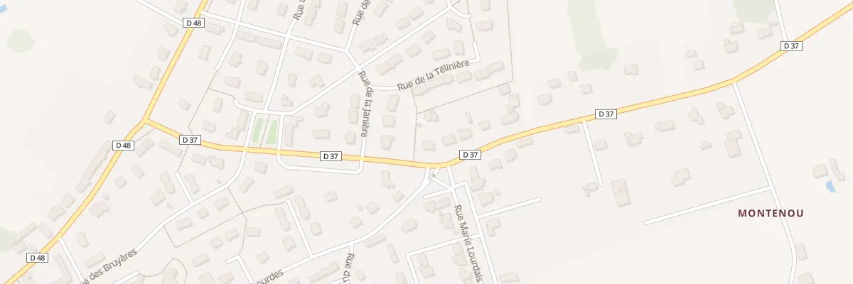 Plan du 44 Rue Notre Dame de Lourdes à Domalain