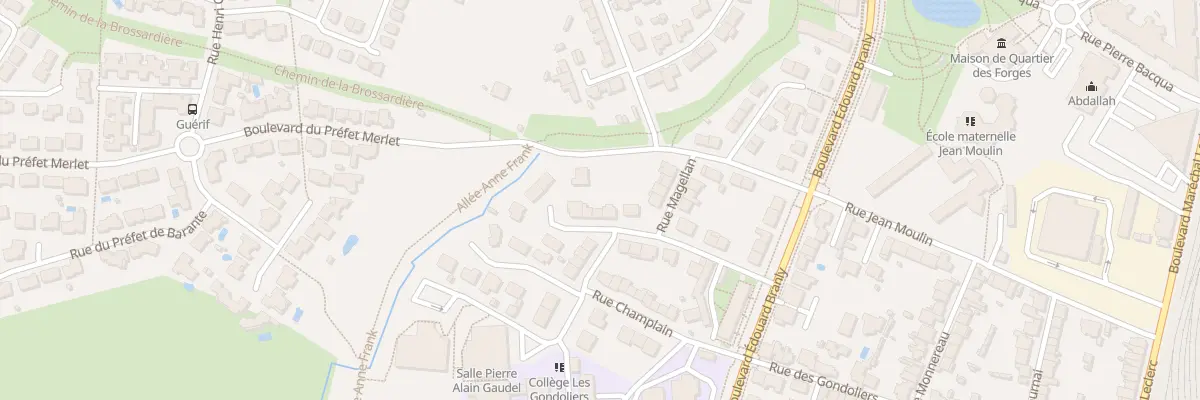 Plan du 30 Rue d’Entrecasteaux à La Roche-sur-Yon