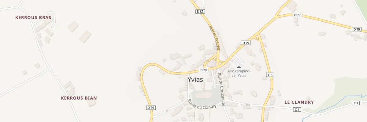 Plan du 14 Pl de la Mairie à Yvias