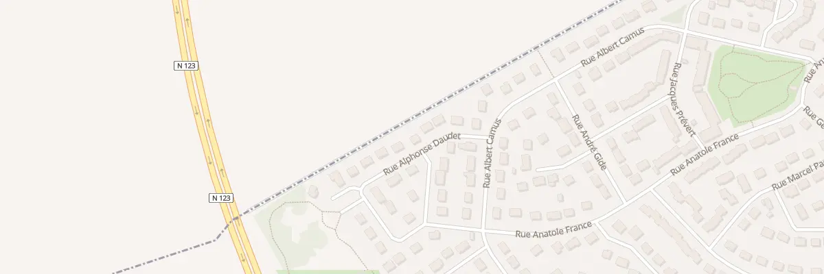 Plan du 10 Rue Alphonse Daudet à Lucé
