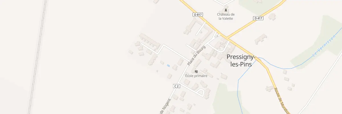 Plan du 8 Pl du Bourg à Pressigny-les-Pins
