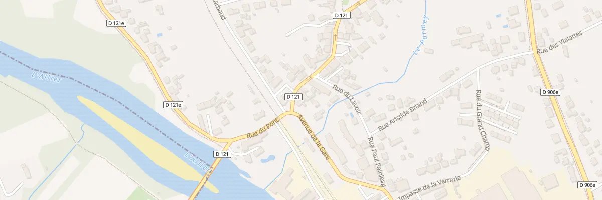 Plan du 1 Av de la Gare à Saint-Yorre