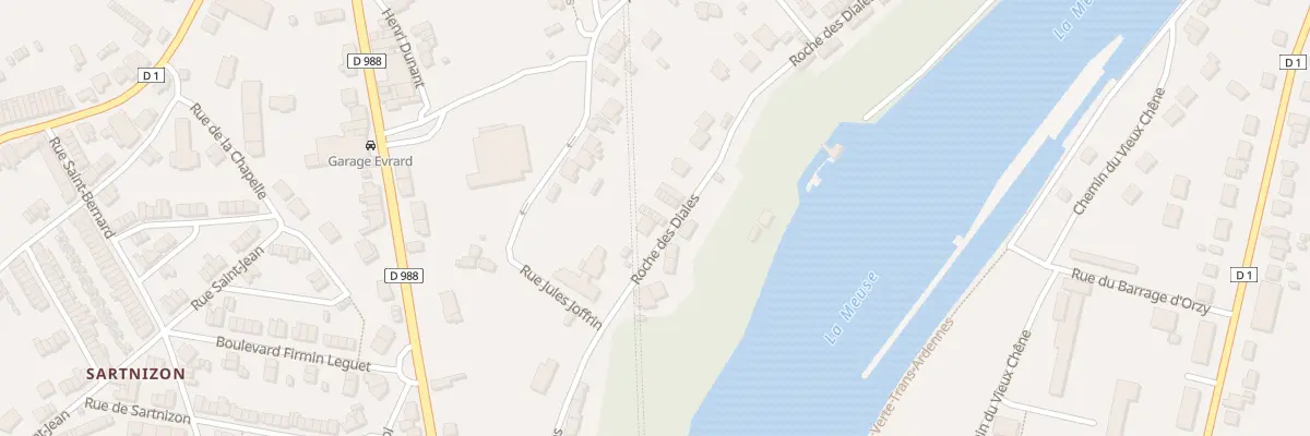 Plan du 305 Rue Roche des Diales à Revin