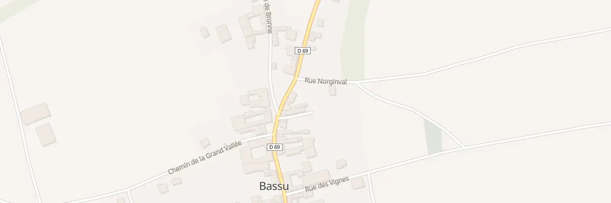 Plan du 5011 Le Village à Bassu