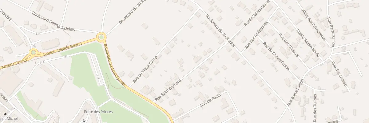 Plan du 12 Rue Saint Bernard à Sedan