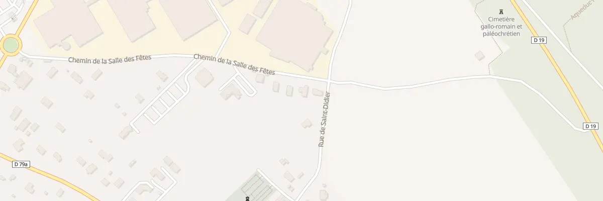 Plan du 480 Rue de la Salle des Fetes à Briord